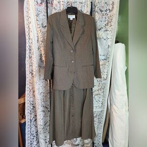 vintage Liz Claiborne brown blazer and matching midi skirt set.